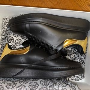 Rare edition Alexander McQueen brand new